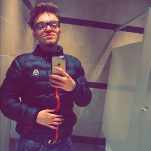 Meet your Posher, Hakim